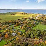 Tamina - 800m To The Fjord By Interhome