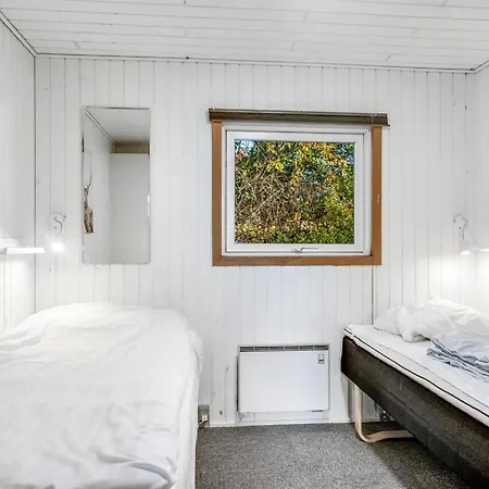 Dom wakacyjny Tamina - 800m To The Fjord By Interhome